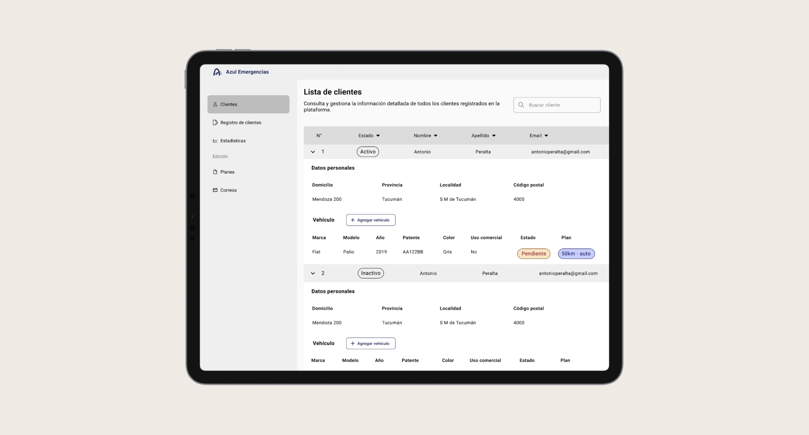 Mockup table sistema Azul Emergencias - Seccion clientes en página principal del dashboard - Tabla informativa de clientes y vehículos Mockup table sistema Azul Emergencias - Seccion clientes en página principal del dashboard - Tabla informativa de clientes y vehículos